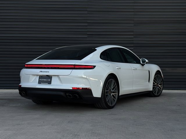 Certified 2024 Porsche Panamera image 7
