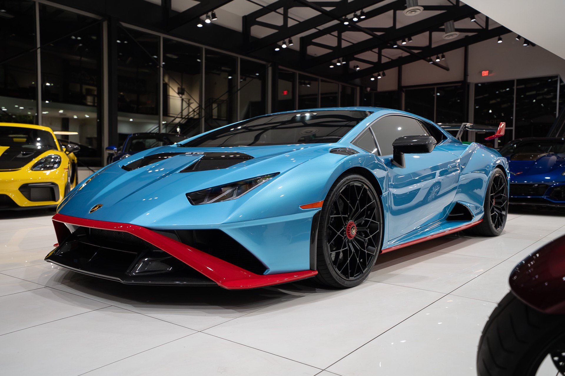 Used 2023 Lamborghini Huracan STO RWD image 37