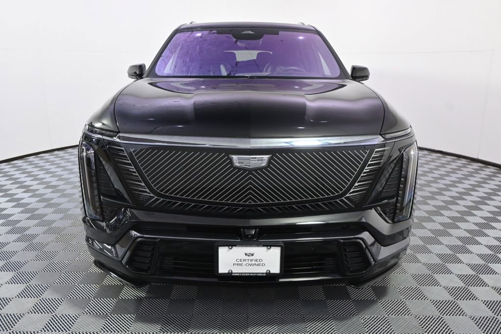 Certified 2026 Cadillac Vistiq Platinum w/ LPO, Floor Liner Package AWD/4WD image 10