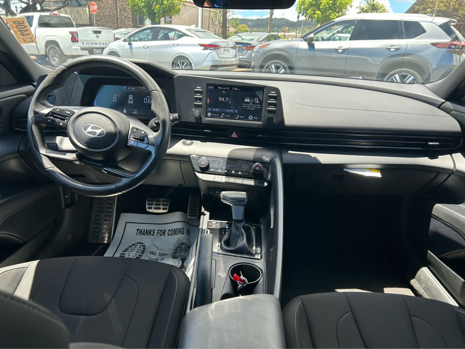 Used 2025 Hyundai Elantra Sport FWD image 10