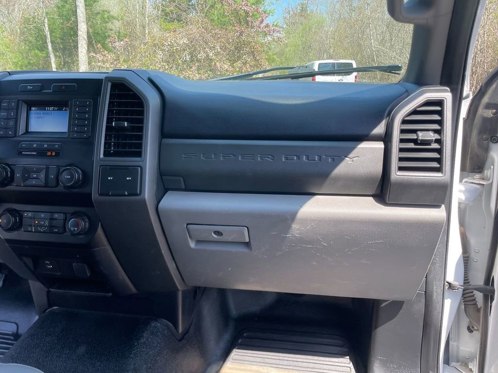 Used 2020 Ford F550 4x4 Regular Cab Super Duty w/ Power Equipment Group image 25