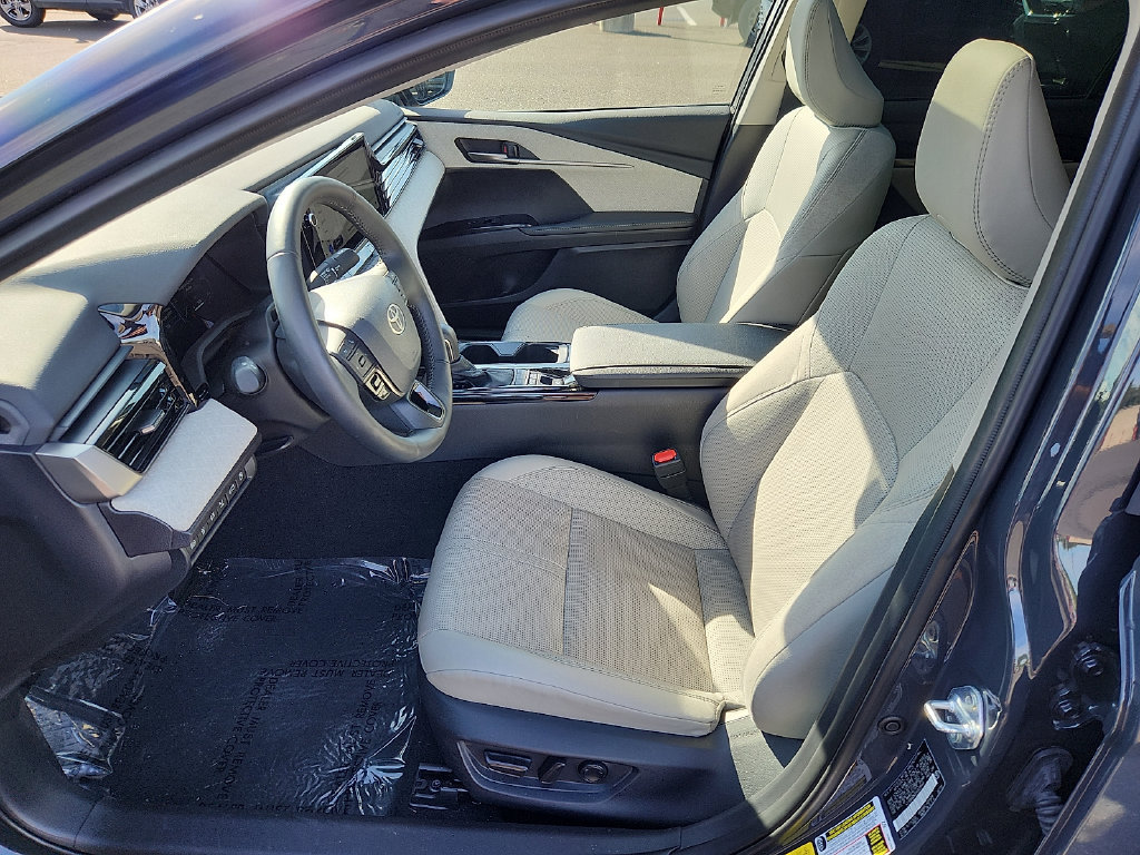 Certified 2025 Toyota Camry XLE w/ Premium Plus Package AWD/4WD image 14