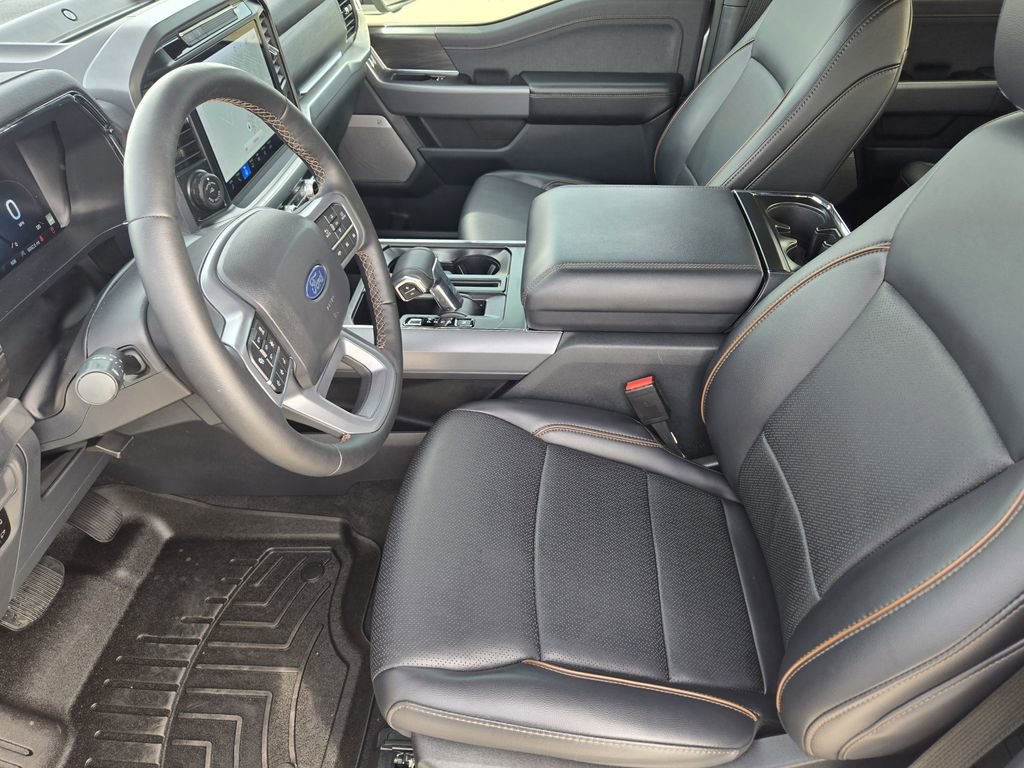 Used 2025 Ford F150 Lariat w/ Equipment Group 501A Mid image 12