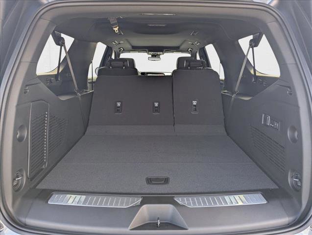 New 2026 Chevrolet Suburban Z71 w/ Comfort Package image 10