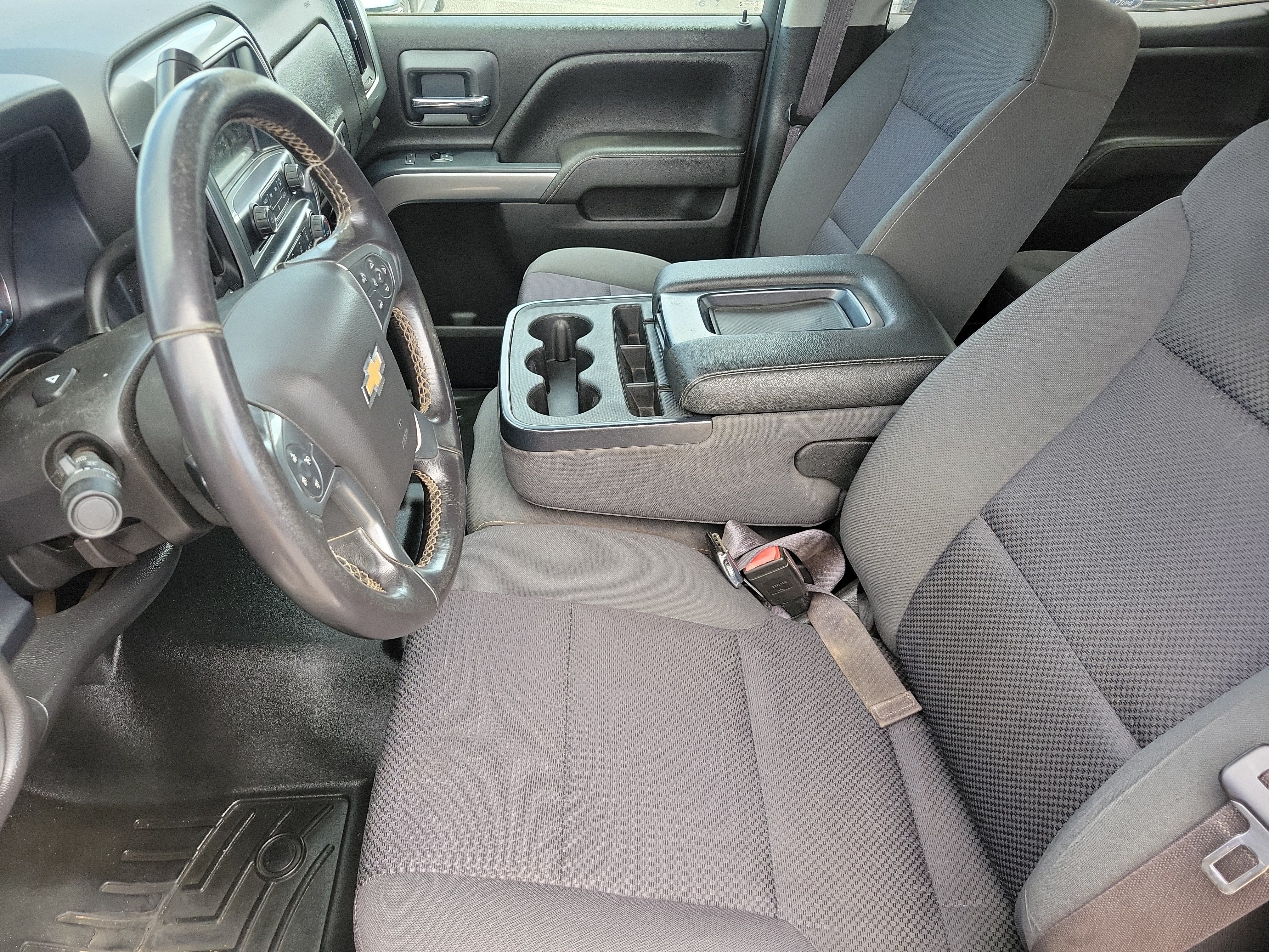 Used 2017 Chevrolet Silverado 2500 LT AWD/4WD image 9