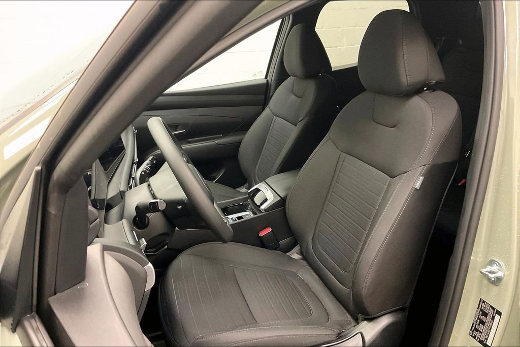 Certified 2026 Hyundai Santa Cruz SE image 15