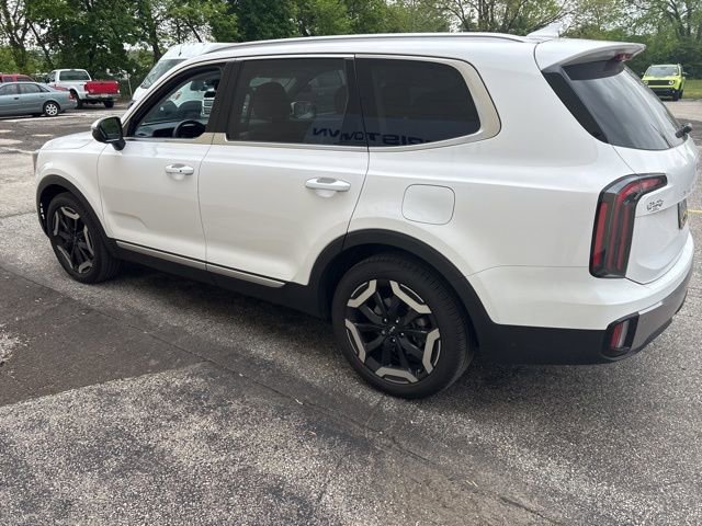 Used 2025 Kia Telluride EX AWD/4WD image 5