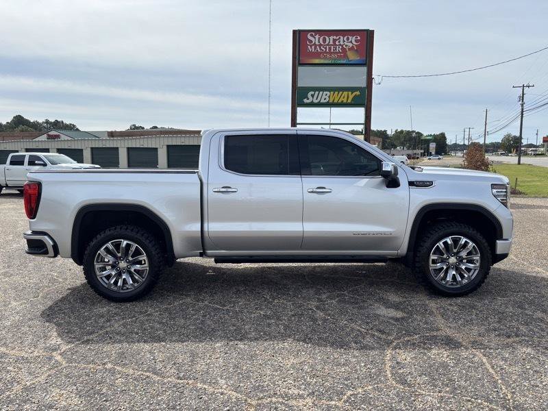 Used 2022 GMC Sierra 1500 Denali w/ Denali Reserve Package AWD/4WD image 6