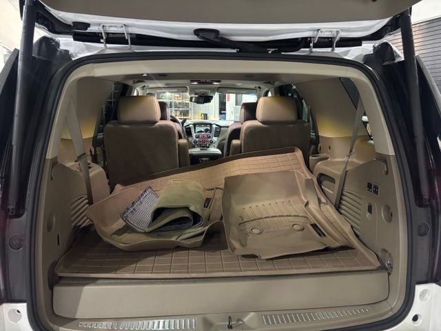 Used 2016 GMC Yukon SLT w/ Open Road Package AWD/4WD image 46
