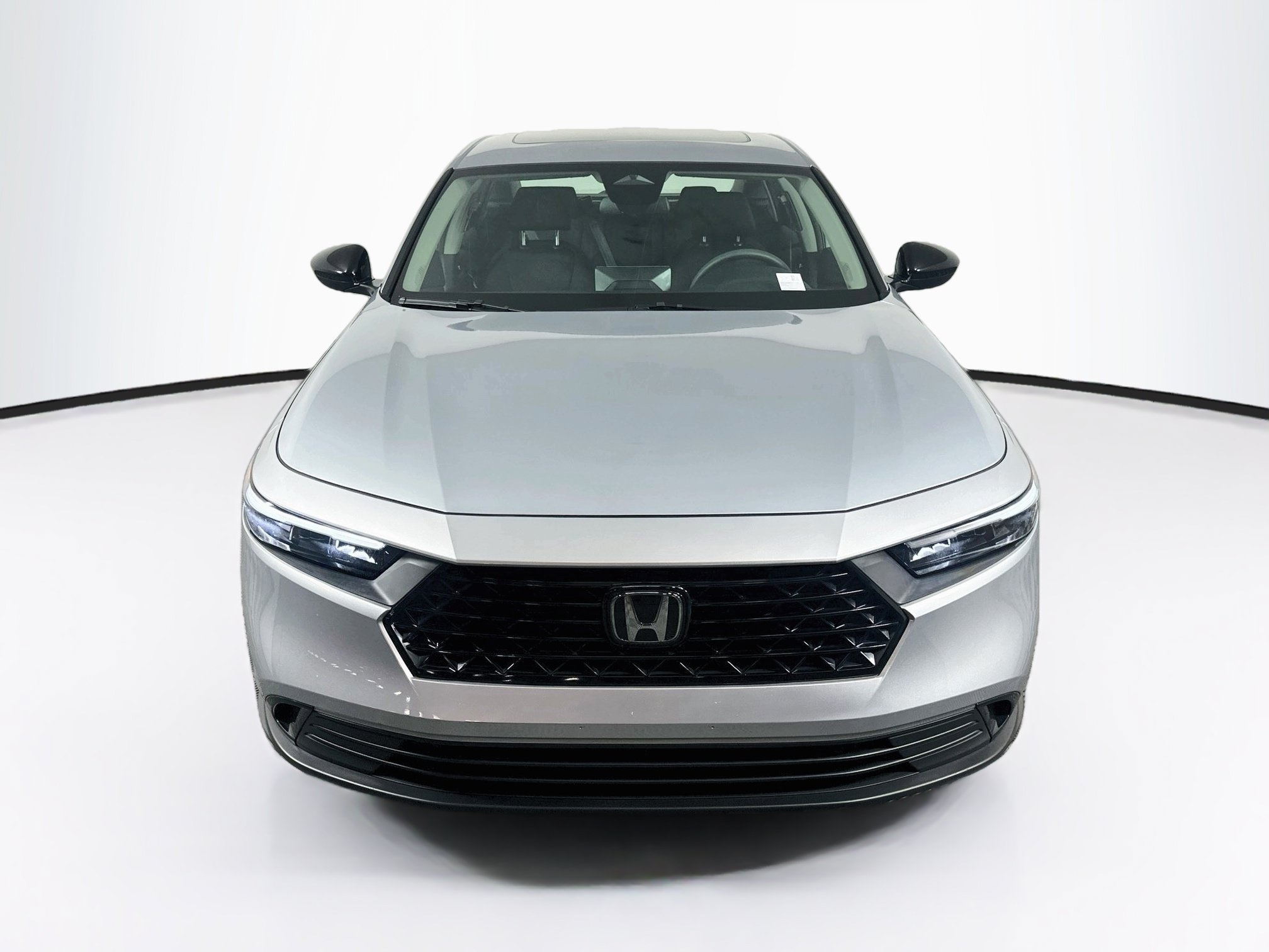 Used 2025 Honda Accord SE image 2