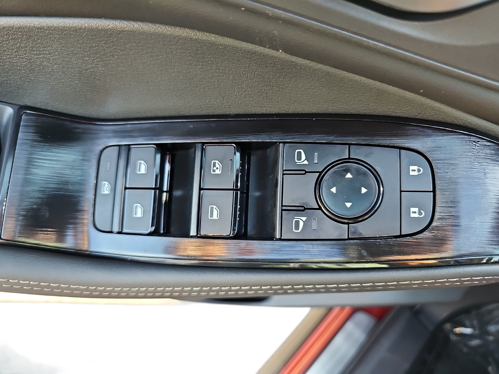New 2027 Nissan Rogue Dark Armor FWD image 27