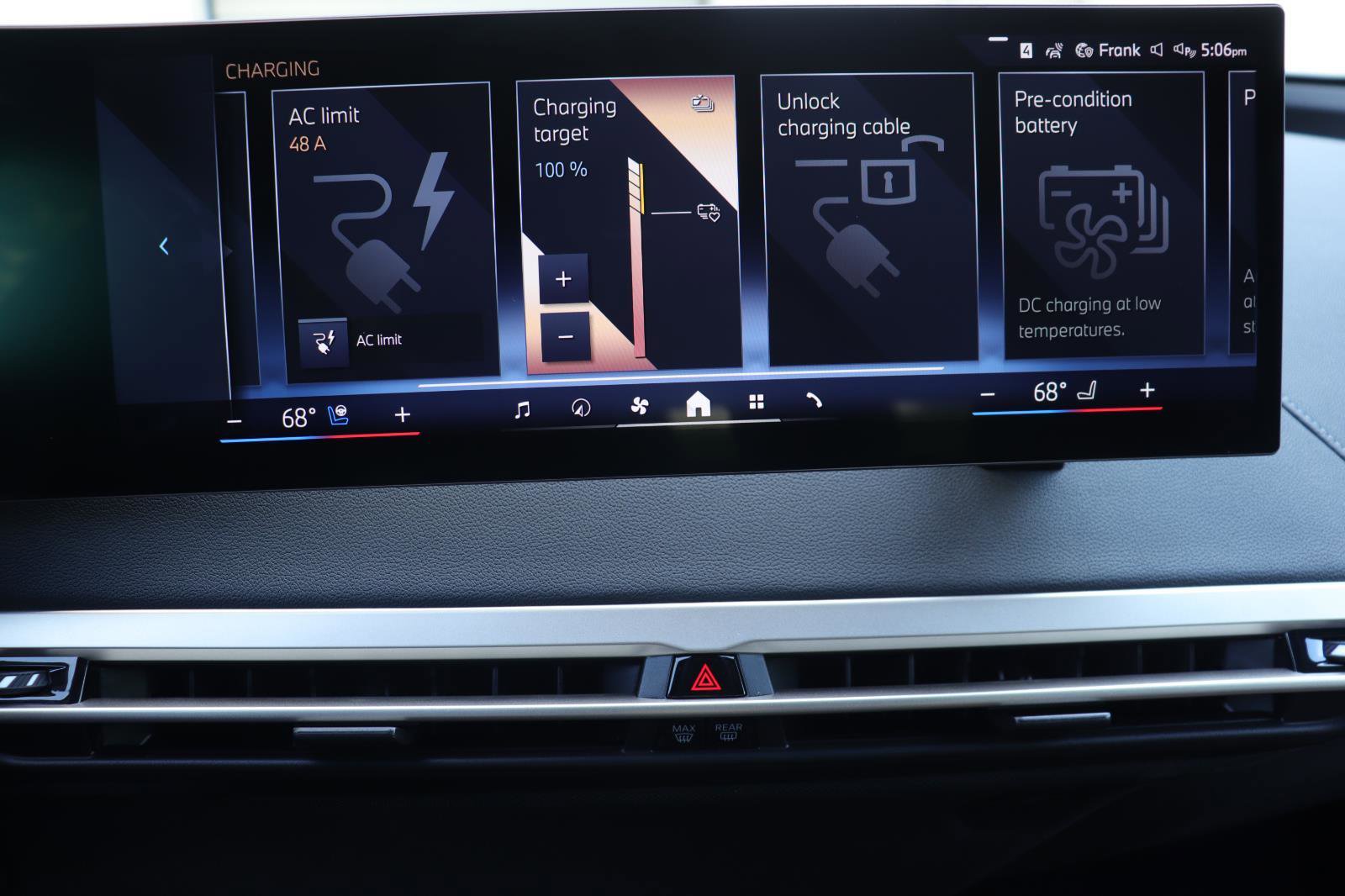 New 2026 BMW iX xDrive60 image 34