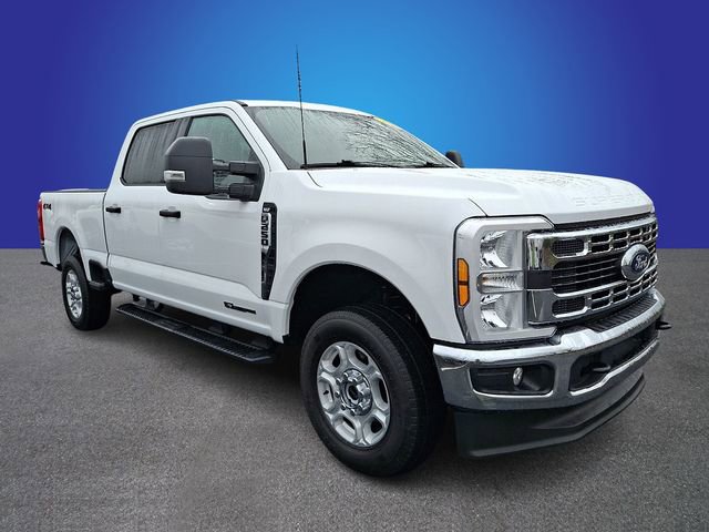 Used 2025 Ford F250 XLT image 3