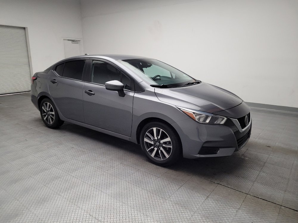 Used 2021 Nissan Versa SV FWD image 11