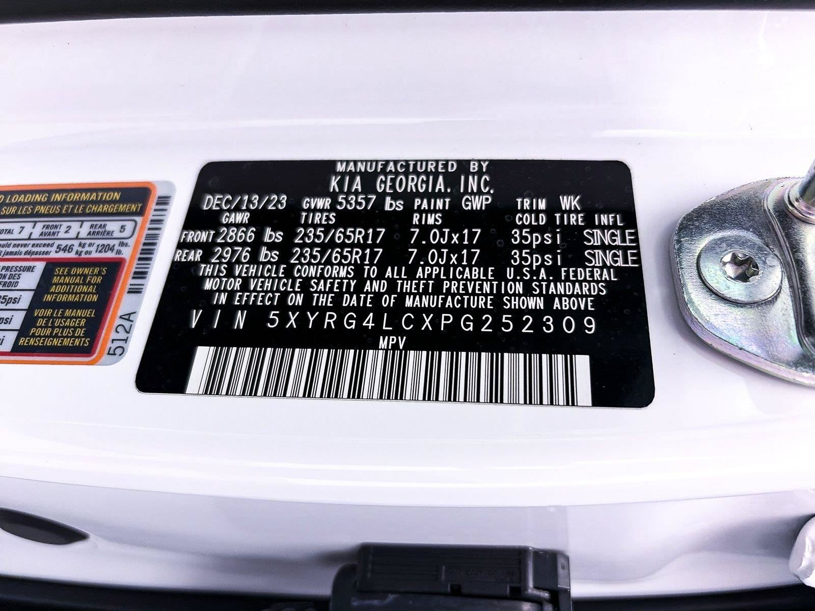 Used 2023 Kia Sorento LX FWD image 37