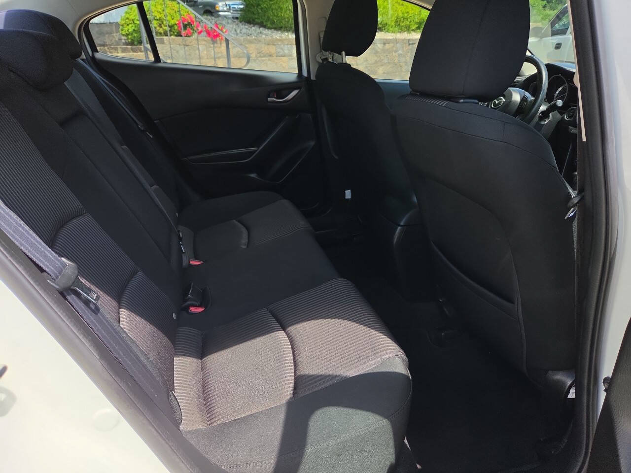 Used 2014 MAZDA MAZDA3 i Touring FWD image 21