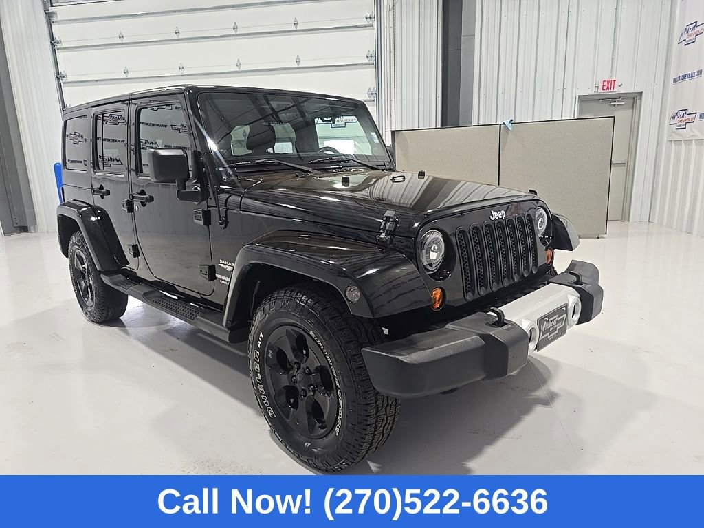 Used 2012 Jeep Wrangler Unlimited Sahara w/ Dual Top Group AWD/4WD image 10