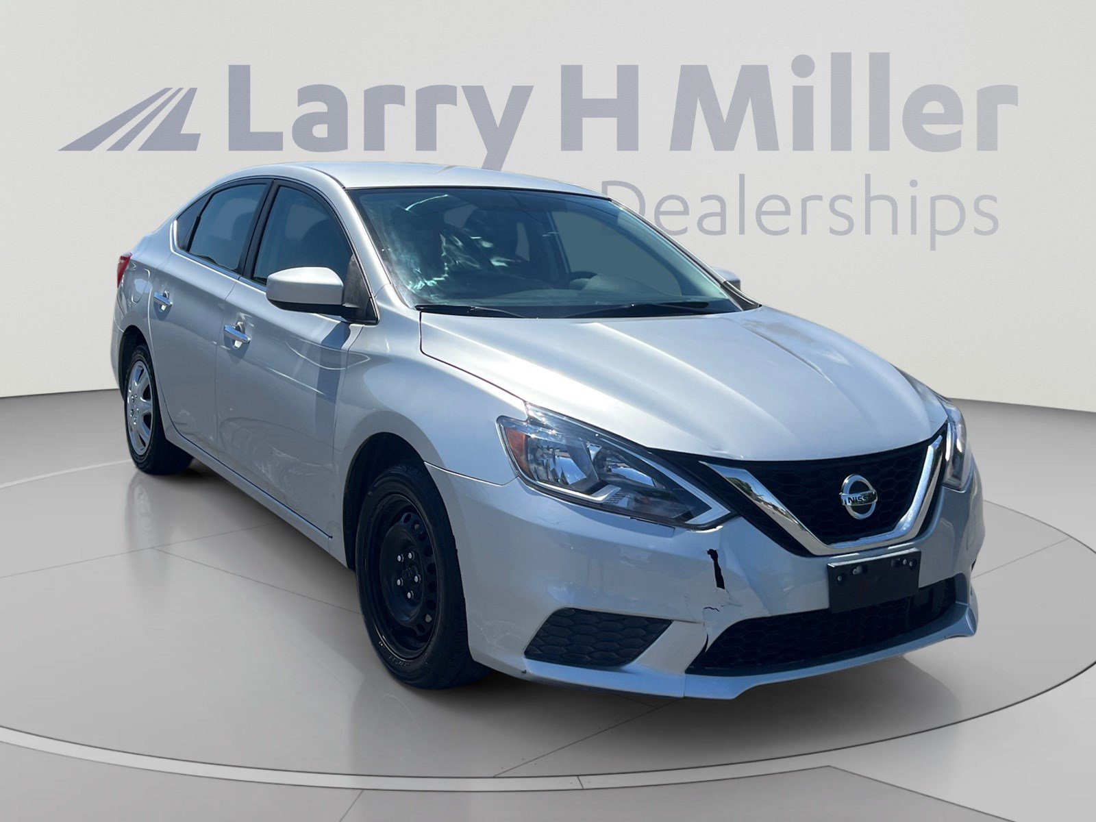Used 2018 Nissan Sentra S FWD image 7