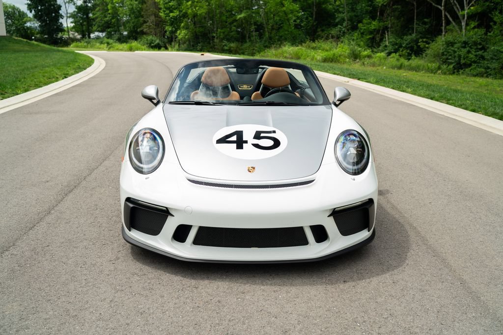 Used 2019 Porsche 911 Speedster RWD image 10