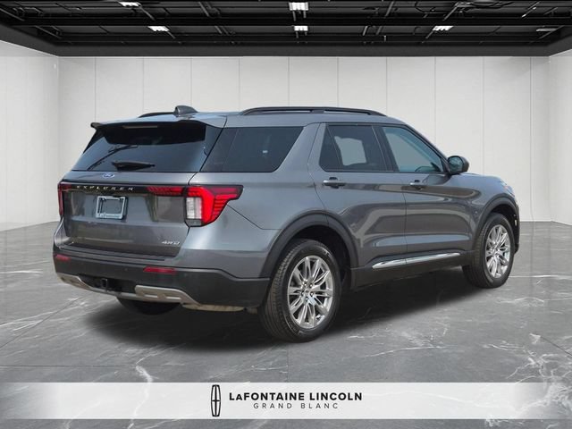 Used 2025 Ford Explorer Active w/ Active Comfort Package AWD/4WD image 5