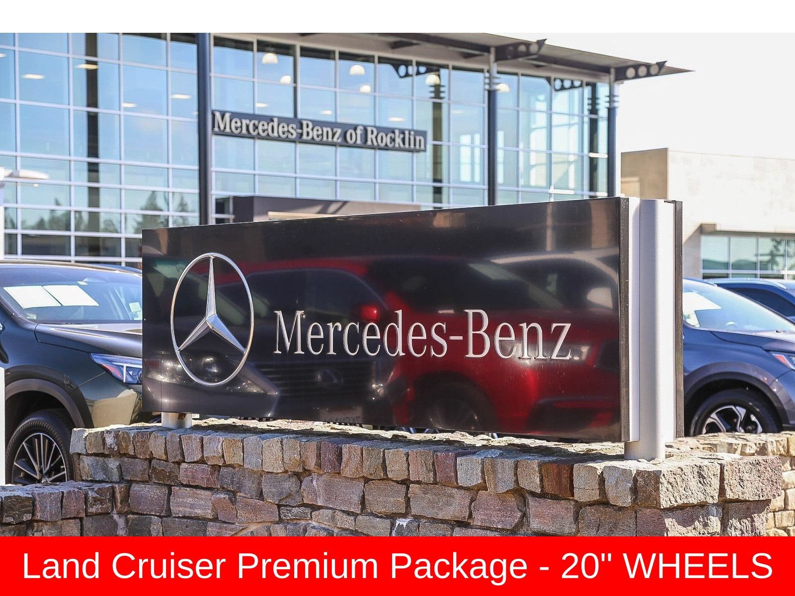 Used 2026 Toyota Land Cruiser w/ Premium Package AWD/4WD image 29