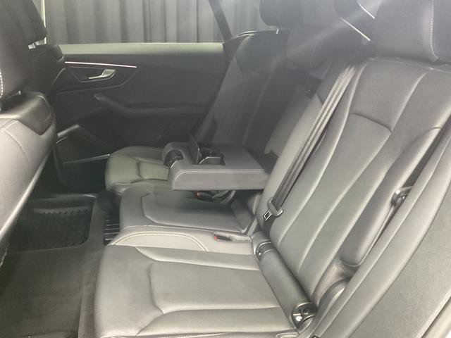 Used 2023 Audi Q8 Premium Plus AWD/4WD image 9