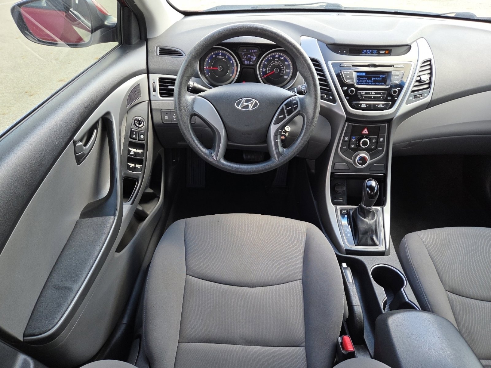 Used 2016 Hyundai Elantra SE image 22