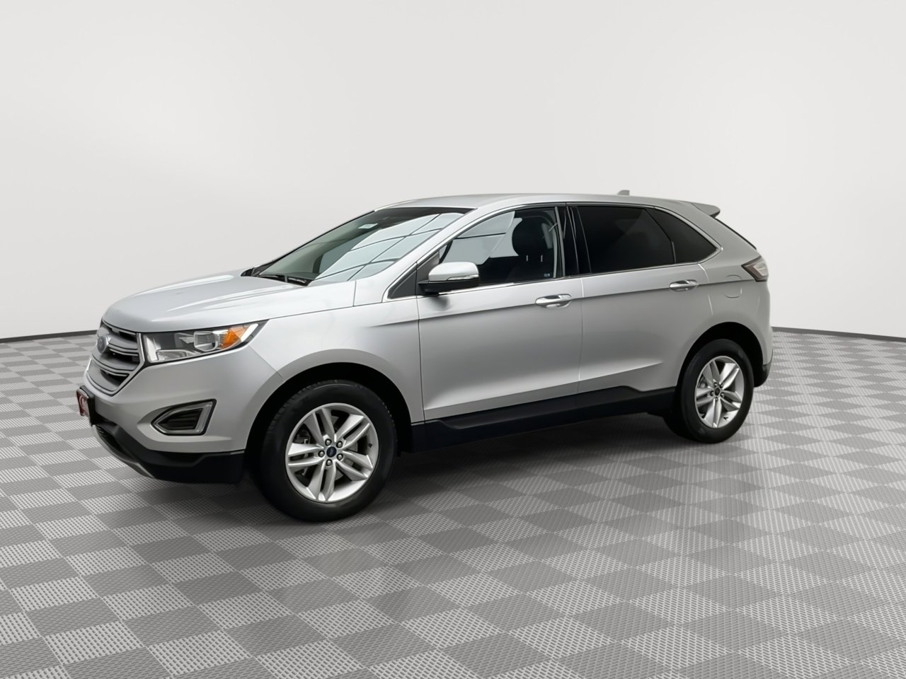Used 2018 Ford Edge SEL w/ Equipment Group 201A AWD/4WD image 35