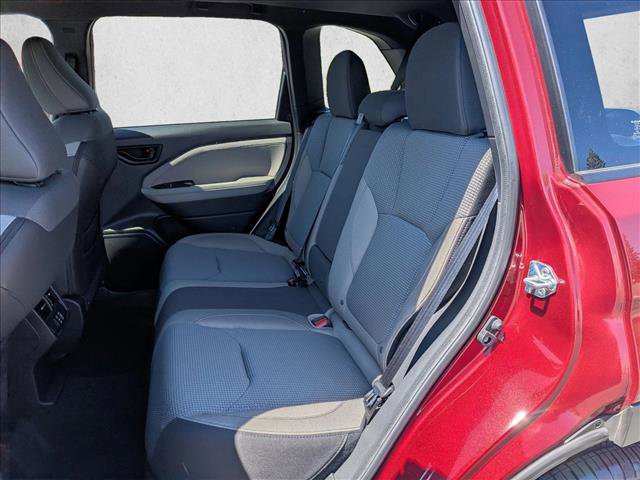 Certified 2025 Subaru Forester Premium AWD/4WD image 18