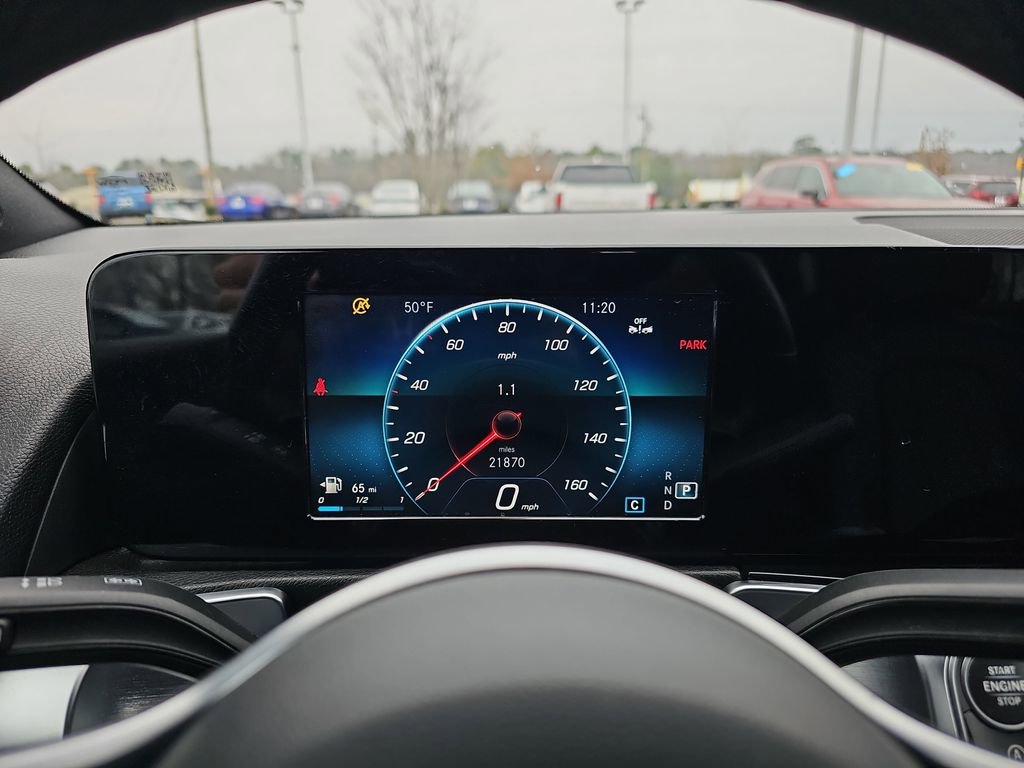 Used 2023 Mercedes-Benz GLB 250 GLB 250 image 21