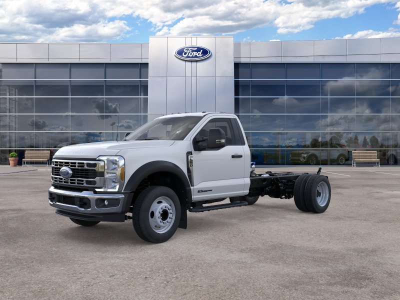 New 2025 Ford F550 2WD Regular Cab Super Duty image 28