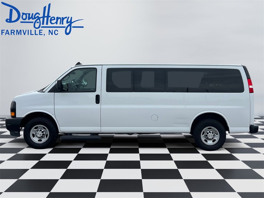 Used 2020 Chevrolet Express 3500 LS image 2
