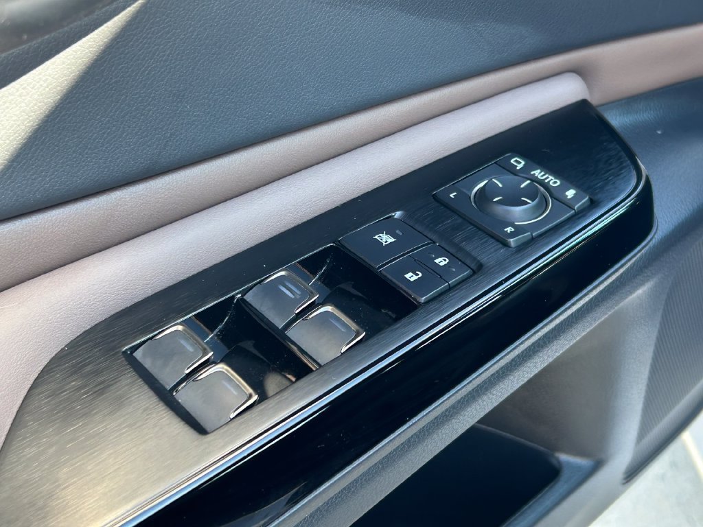 Used 2024 Lexus ES 300h w/ Technology Package FWD image 23