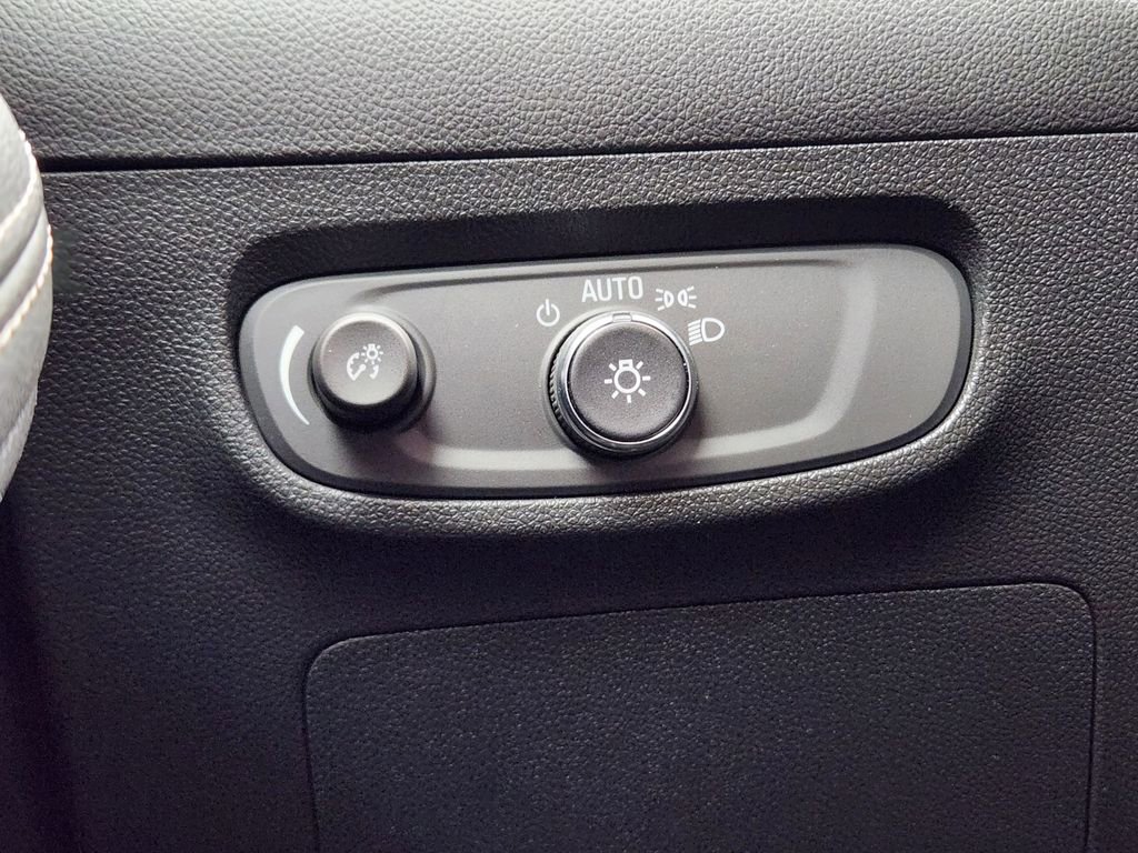 Certified 2025 Buick Encore GX Preferred image 22