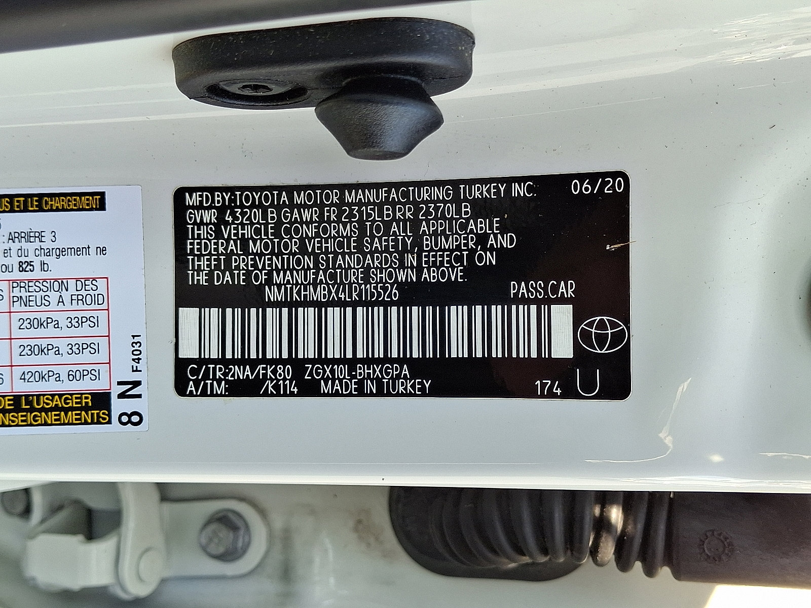 Certified 2020 Toyota C-HR XLE image 27