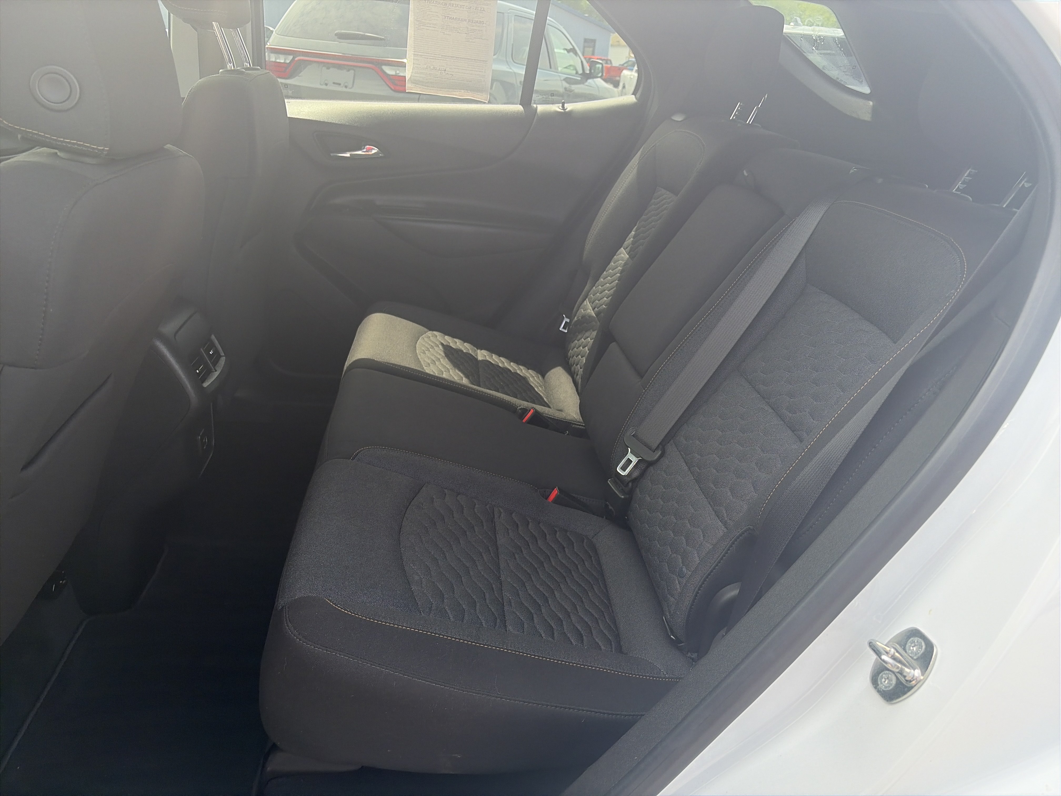 Used 2020 Chevrolet Equinox LT AWD/4WD image 23