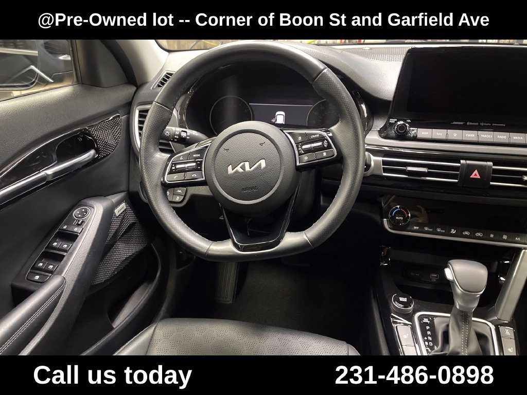 Used 2023 Kia Seltos SX AWD/4WD image 17