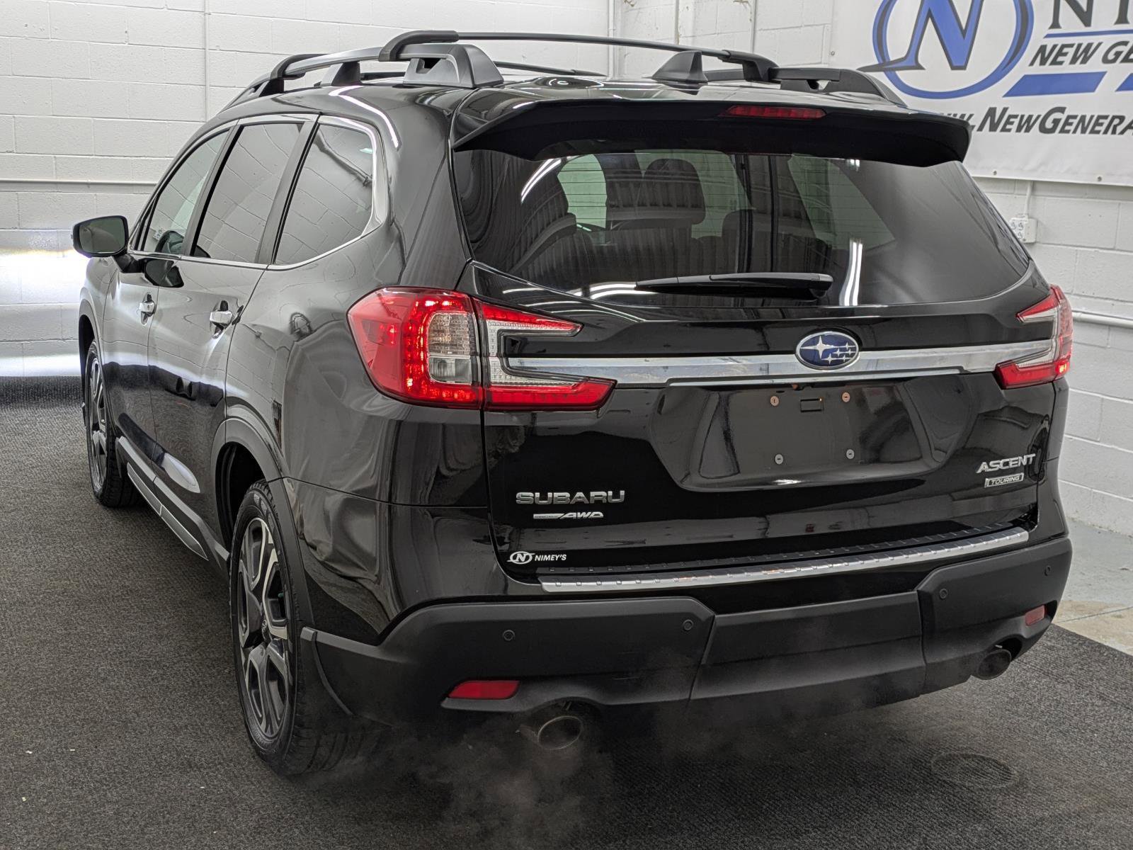Used 2023 Subaru Ascent Touring image 18