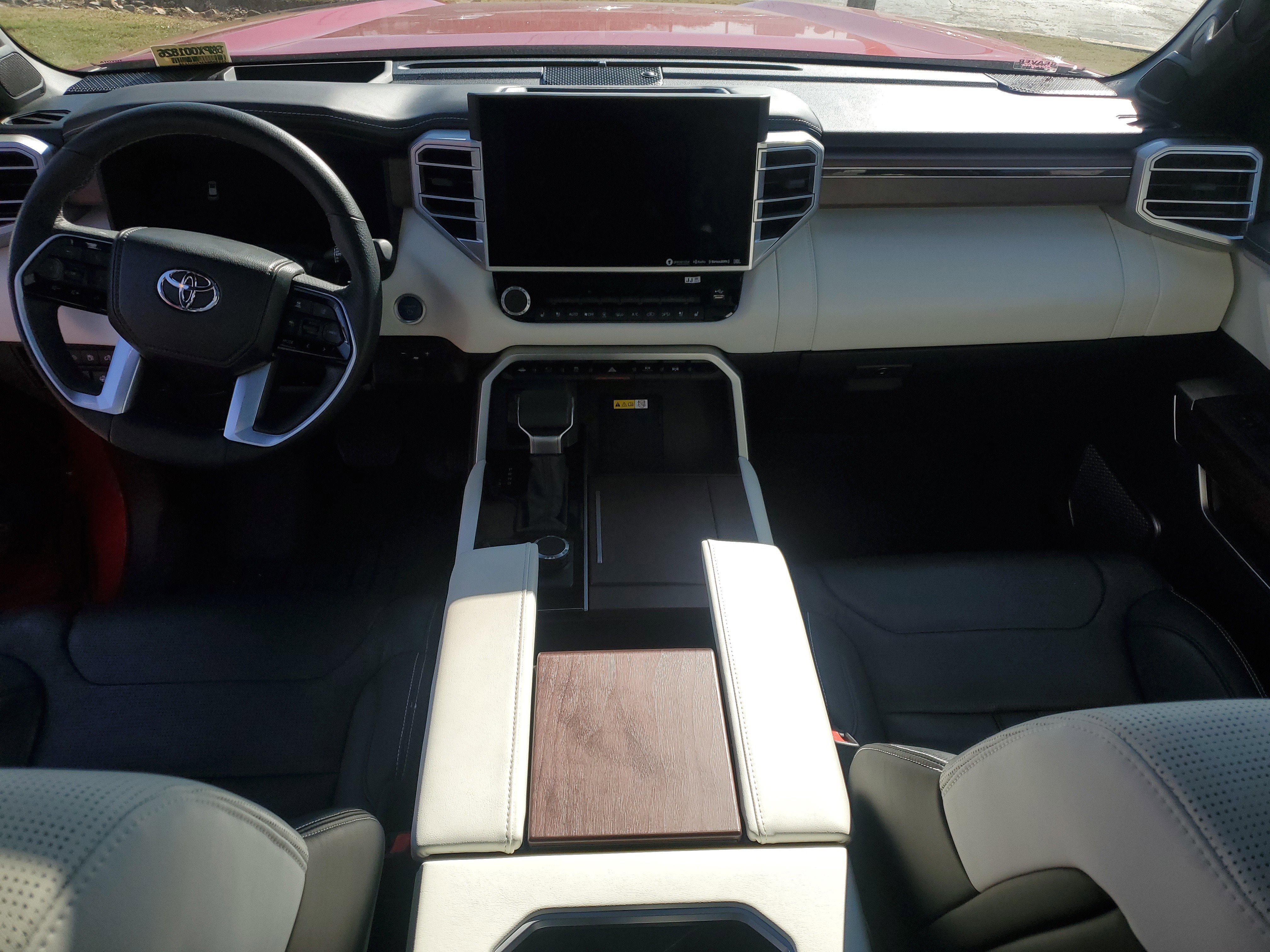 Used 2023 Toyota Sequoia Capstone image 15