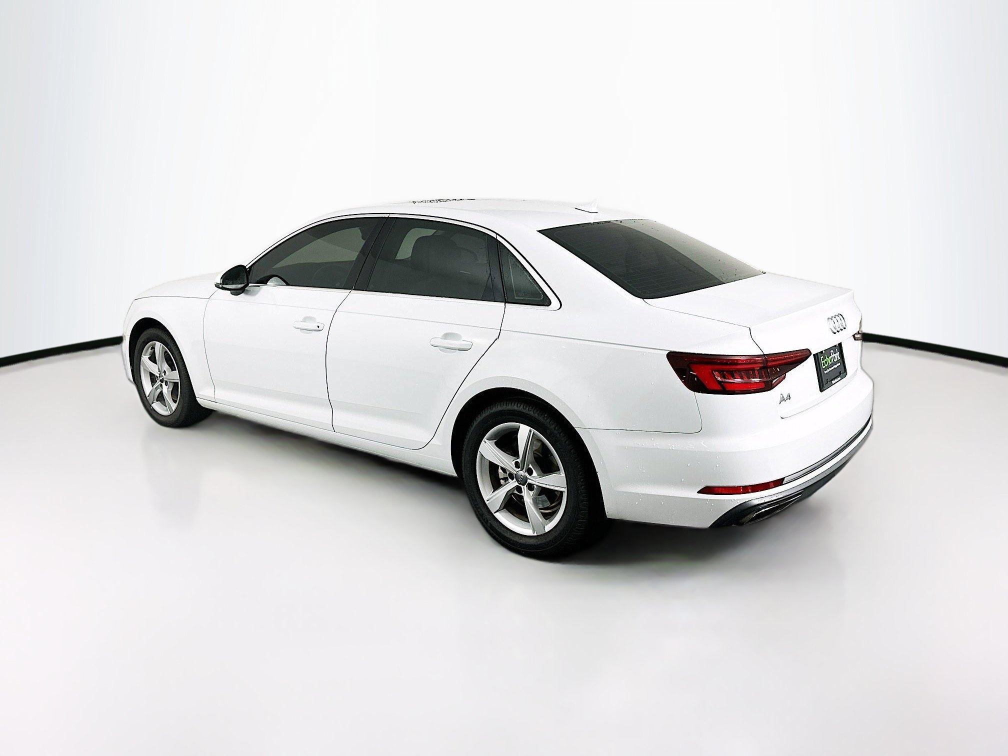 Used 2019 Audi A4 2.0T Premium w/ Convenience Package FWD image 5