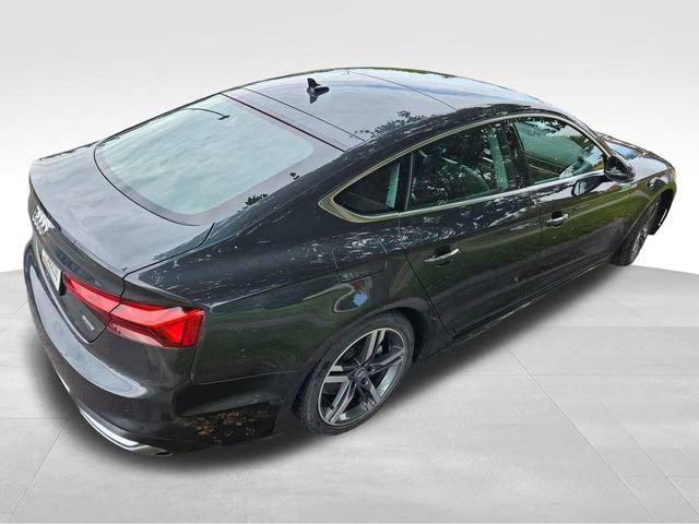 Used 2022 Audi A5 2.0T Premium image 3