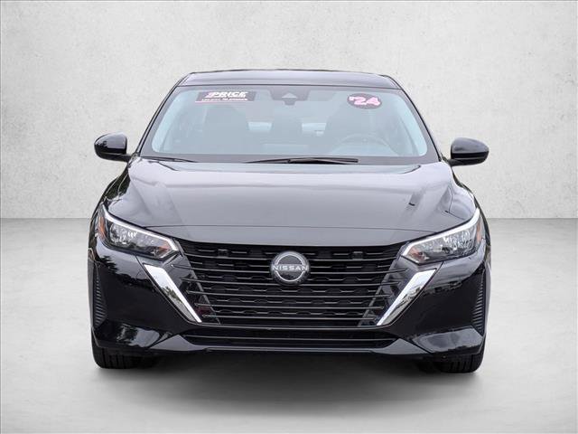 Used 2024 Nissan Sentra SV FWD image 2