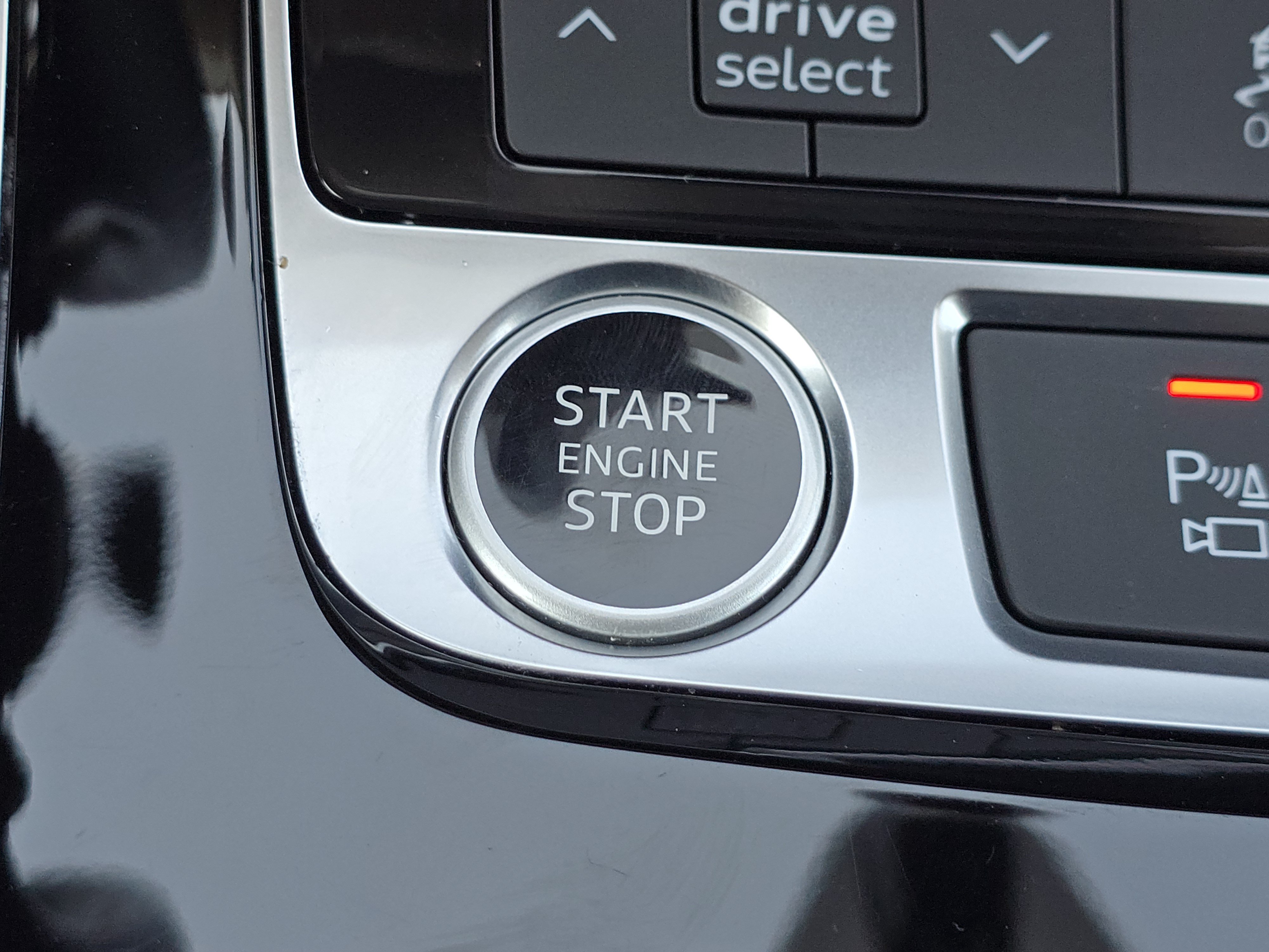 Certified 2023 Audi Q8 Premium w/ Convenience Package AWD/4WD image 13