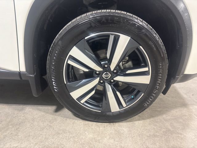 Used 2021 Nissan Rogue SL image 28