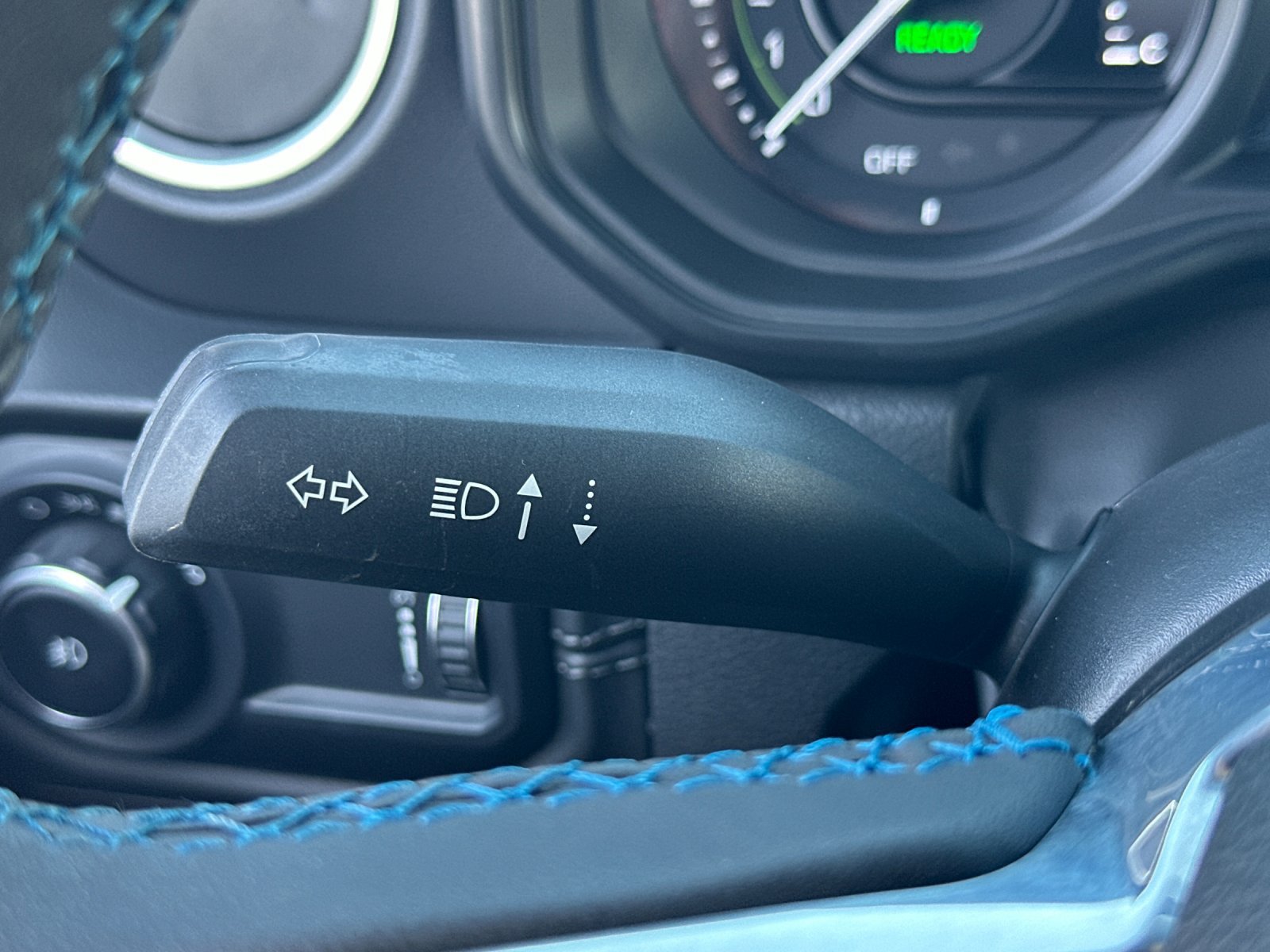 Used 2024 Jeep Wrangler High Altitude AWD/4WD image 29