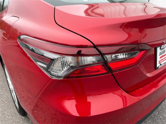 Used 2023 Toyota Camry LE image 11