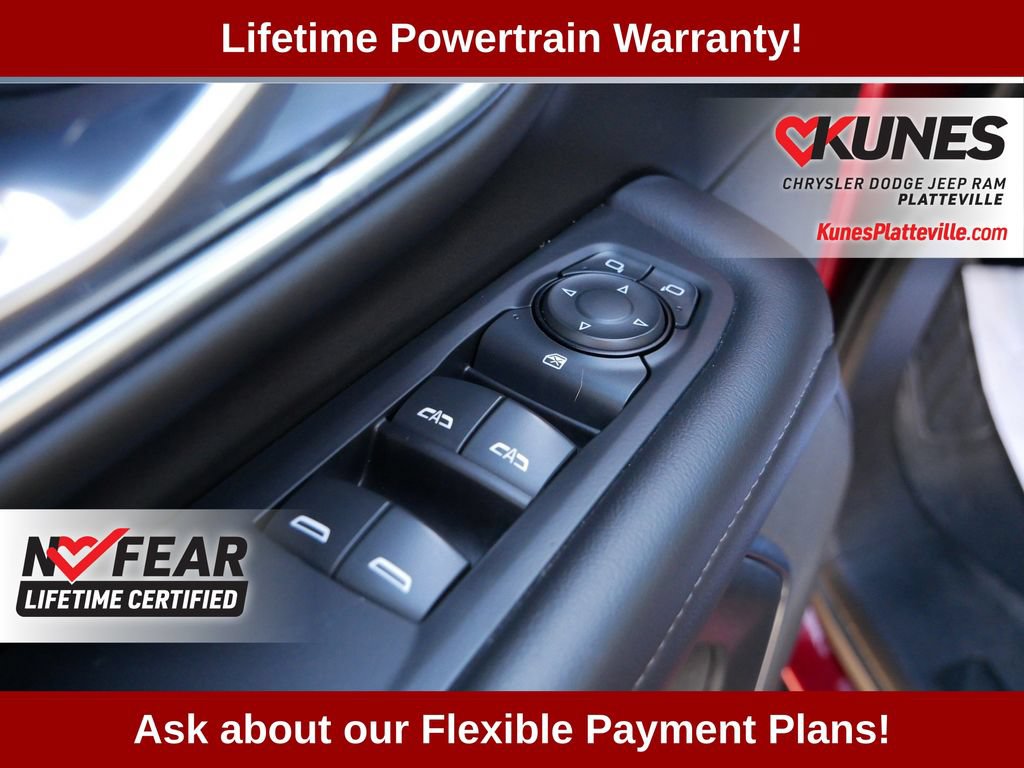 Used 2023 GMC Yukon SLE AWD/4WD image 21