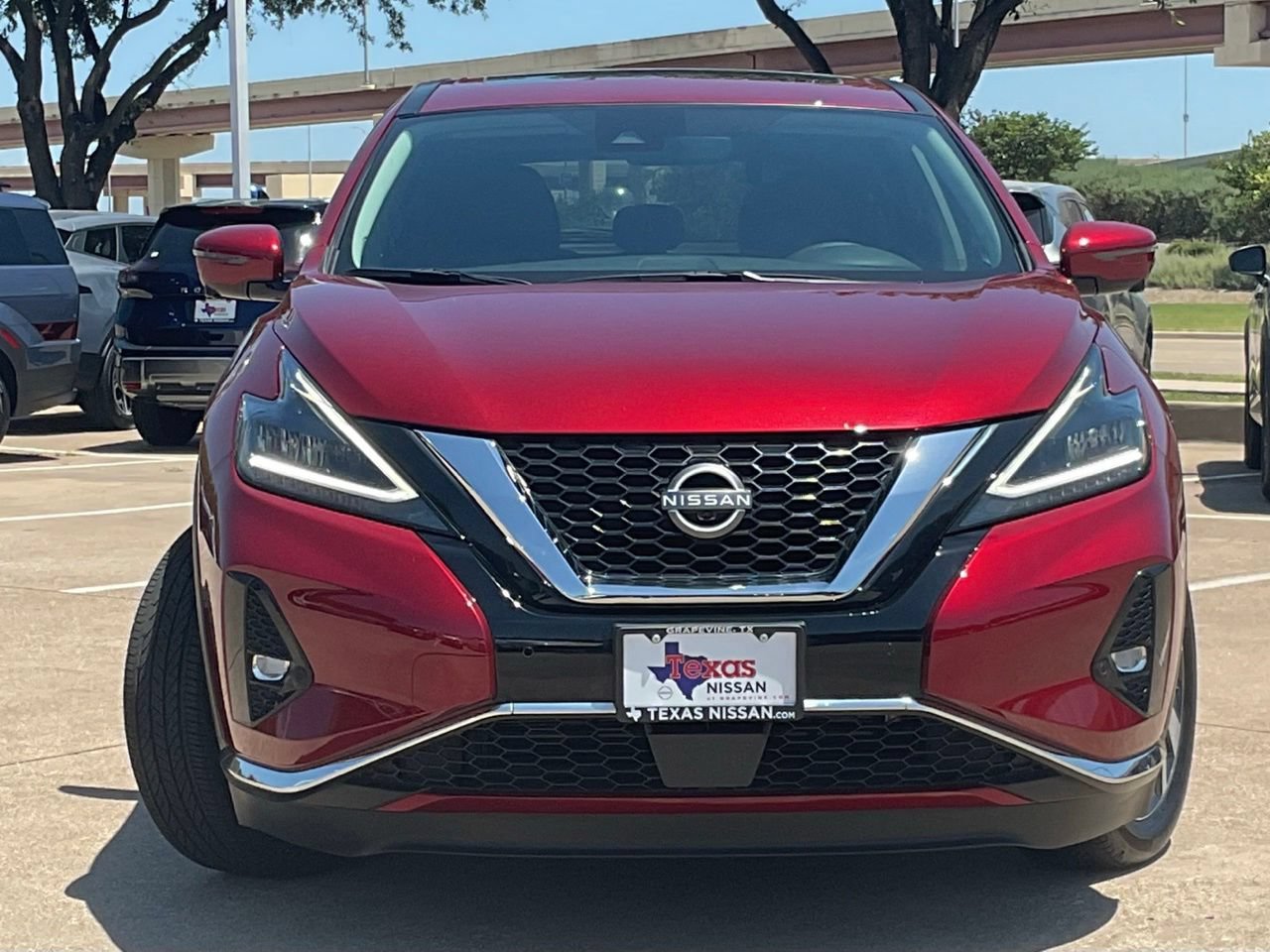 Used 2024 Nissan Murano SL FWD image 2