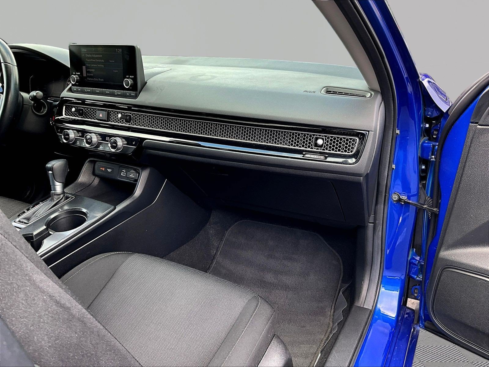 Certified 2024 Honda Civic EX image 25