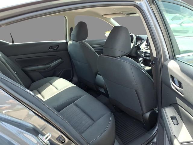 Certified 2025 Nissan Altima 2.5 S FWD image 11